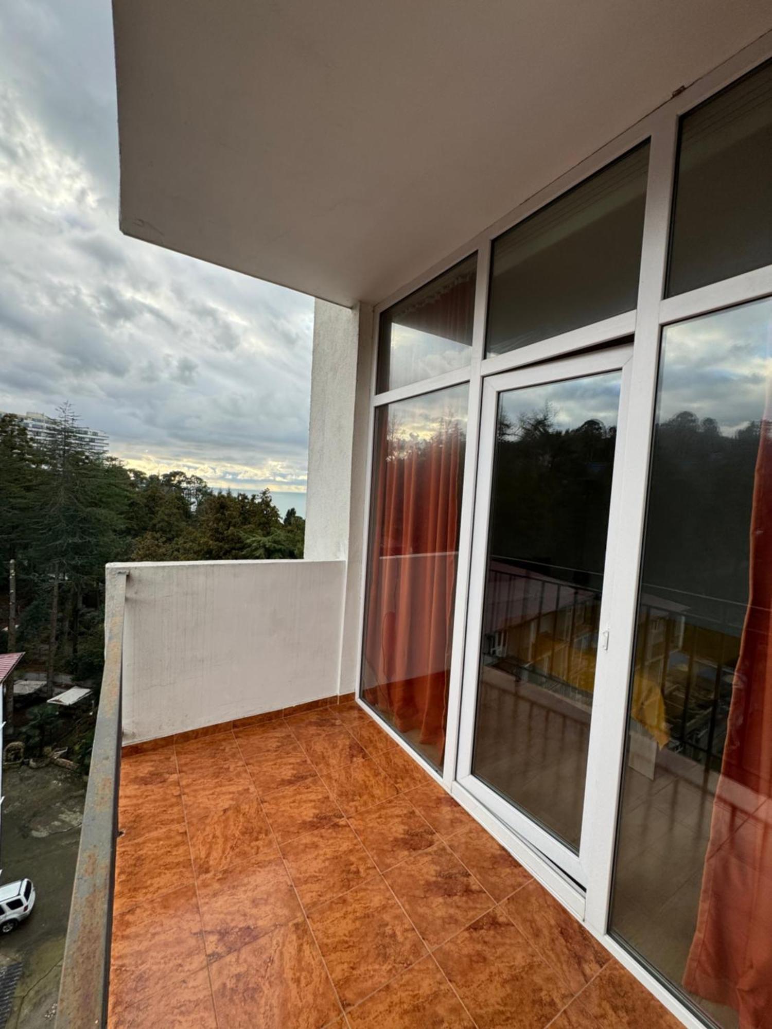 Colibri Lägenhet Batumi Exteriör bild